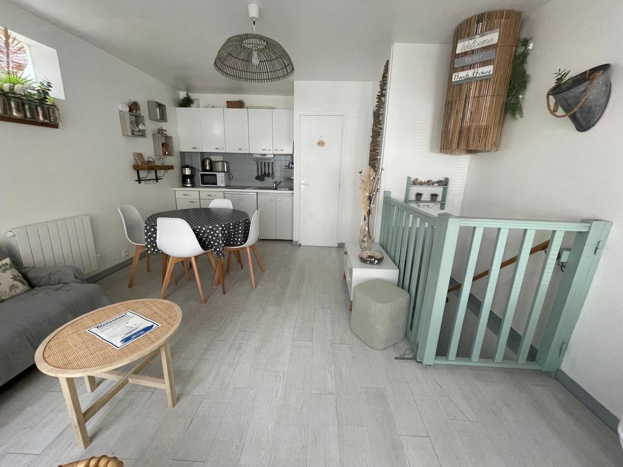 Houlgate Souplex 50M Plage Et Commerces Εξωτερικό φωτογραφία